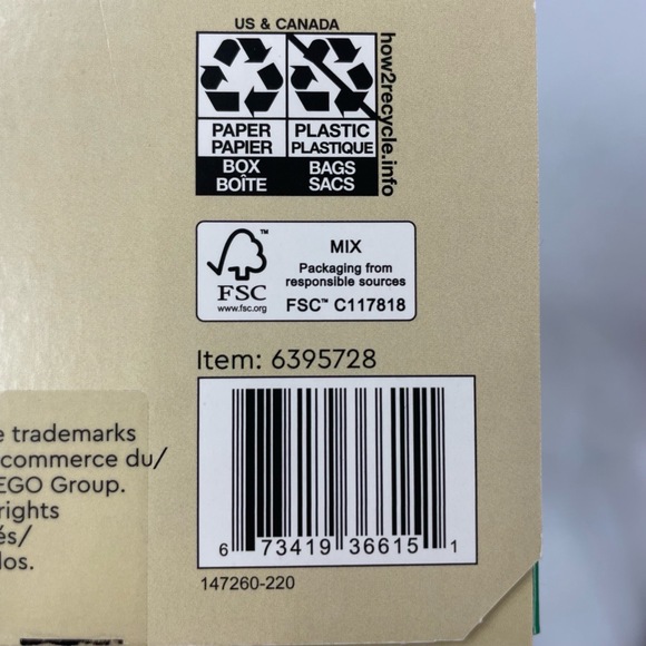 LEGO Christmas Tree Building Set - Green - Picture 3 of 6